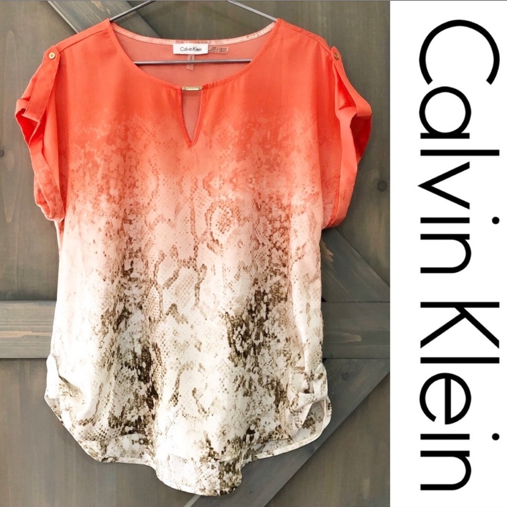 Calvin Klein Short Sleeve Ombré Snake Skin Top M